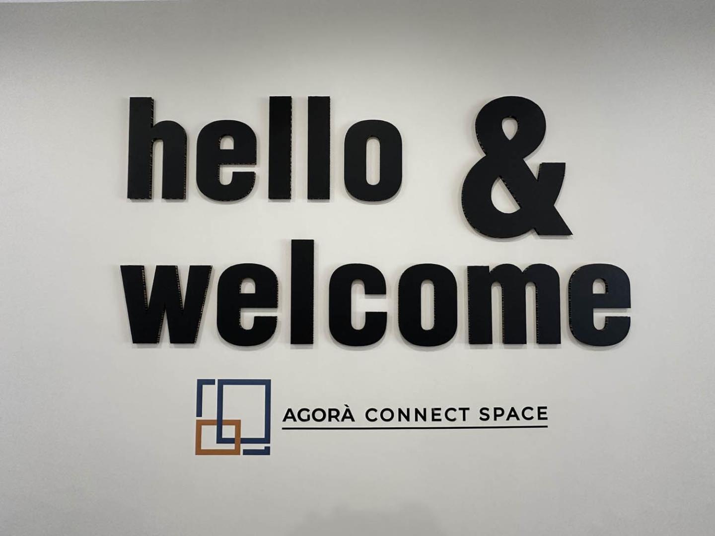 Agora Connect Space Brindisi Buitenkant foto
